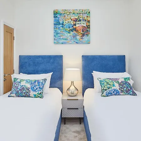 Host & - The Townhouse * Whitby
